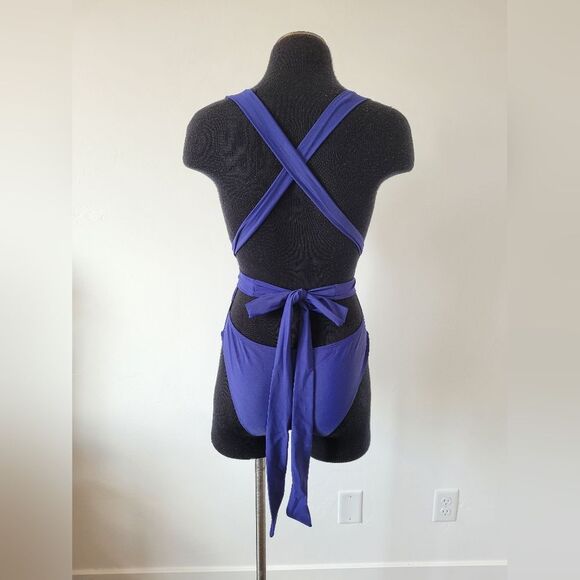 One Piece Swimsuit Navy Blue Wrap Plunge Adjustable Comfy Beach Pool Vacay Small - Picture 4 of 5